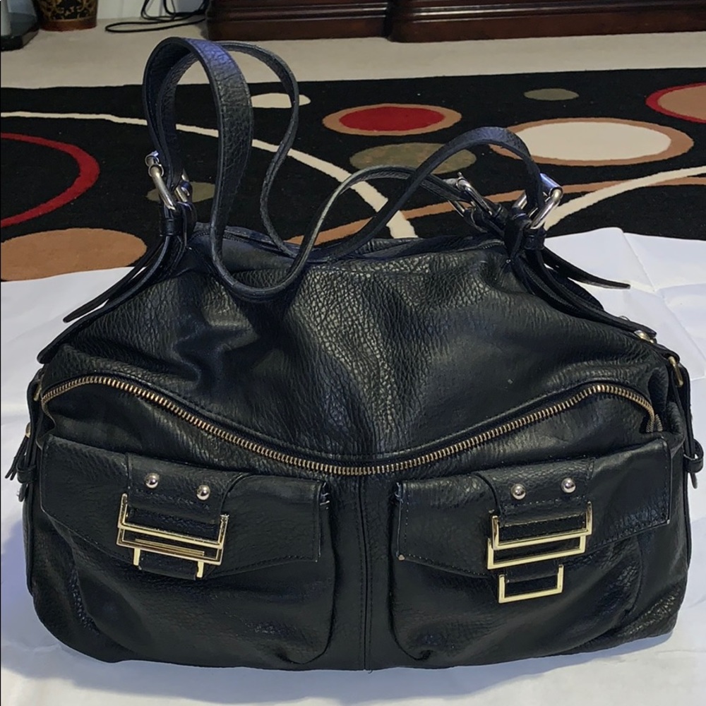 OLIVIA + JOY NEW YORK HAND BAG BLACK